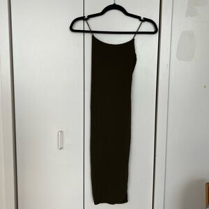 Pretty Little Thing bodycon dress